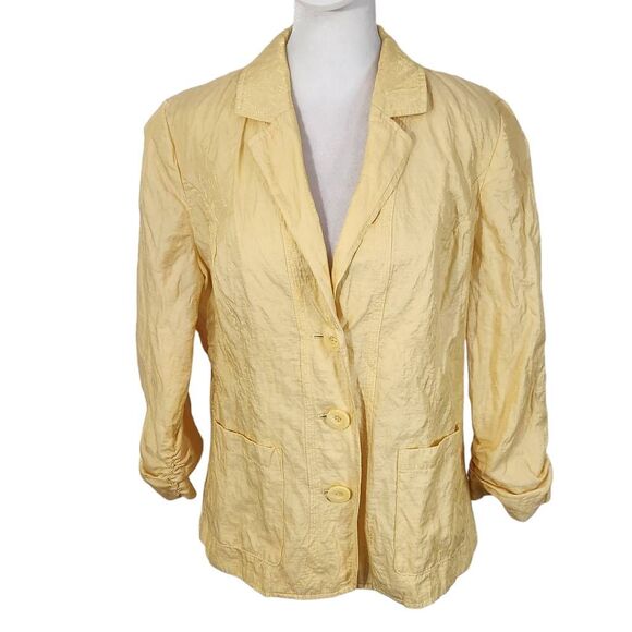 Chico's Yellow Blazer with Crinkle Fabric and Sheen Size Medium Yellow Blazer - Picture 1 of 9